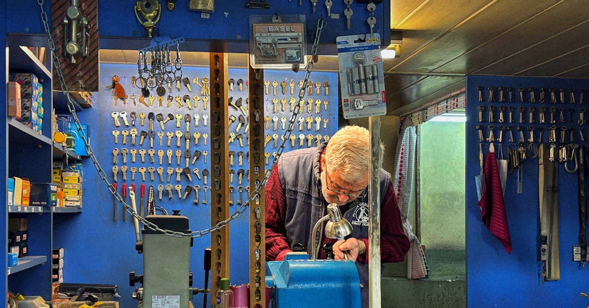 Bournemouth Locksmith — local locksmith at work